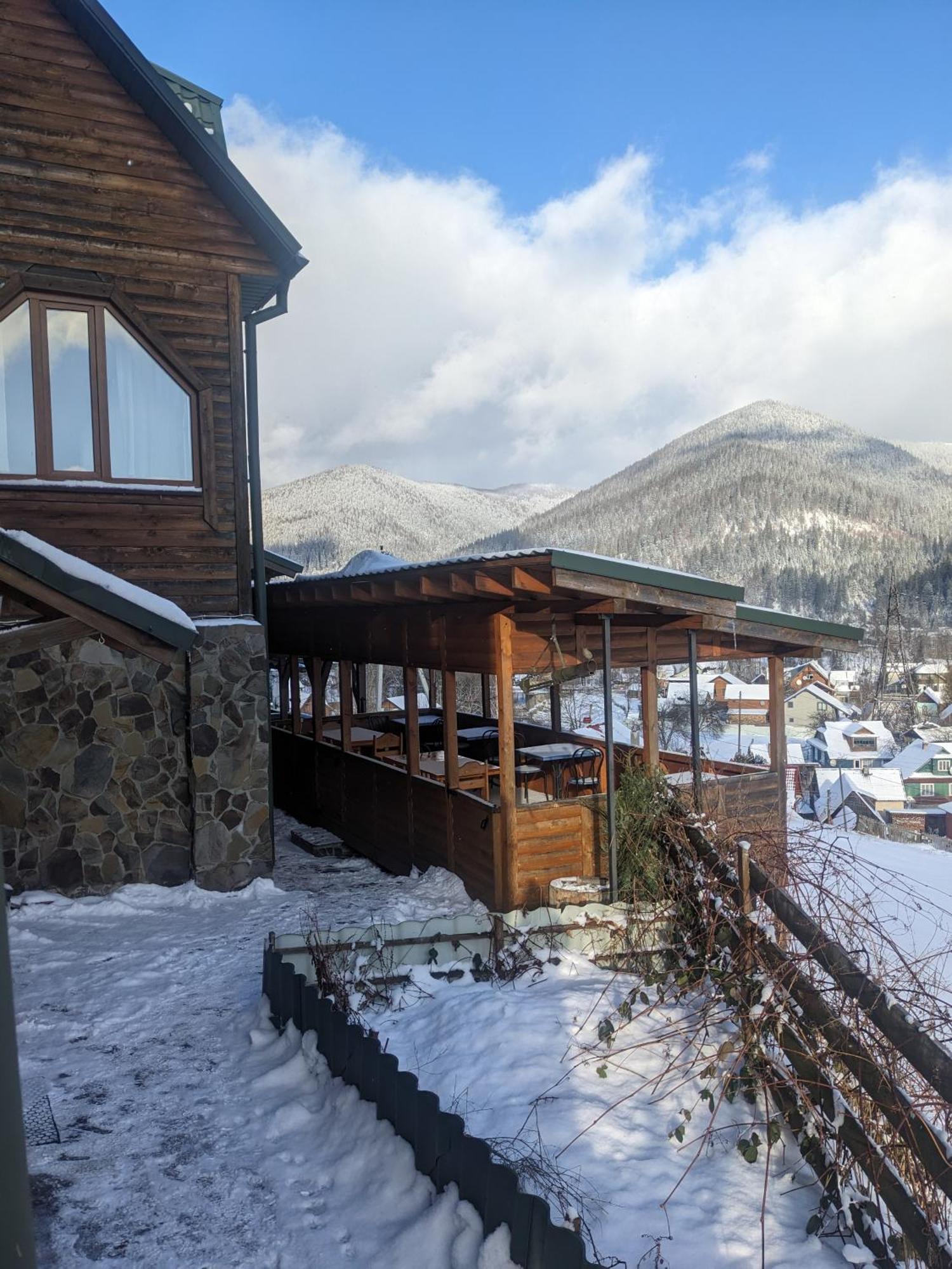 Котедж ,,Тік" Hotel Tatariv Exterior foto