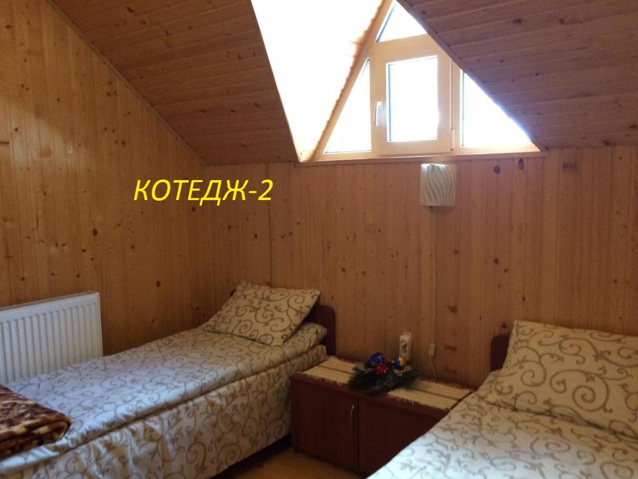 Котедж ,,Тік" Hotel Tatariv Exterior foto